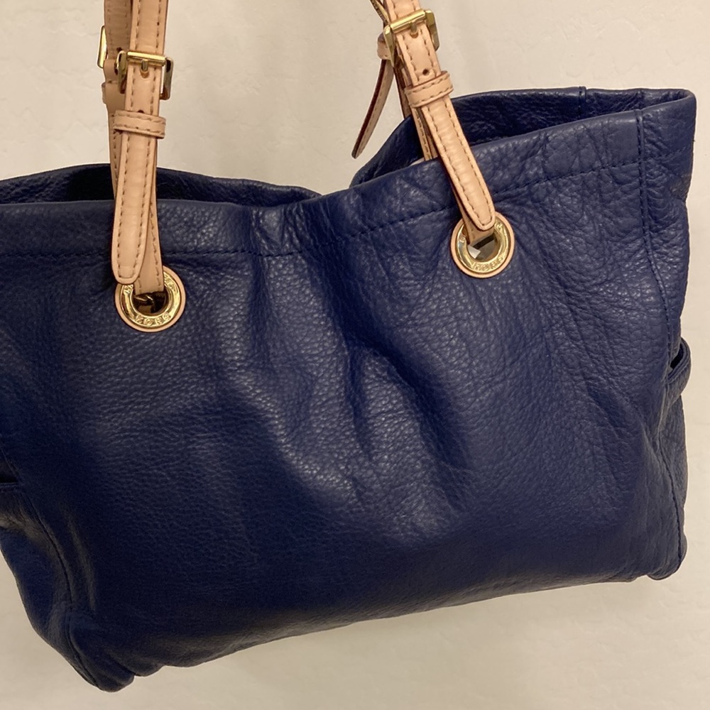 Michael Kors Handbag - Picture 11 of 12